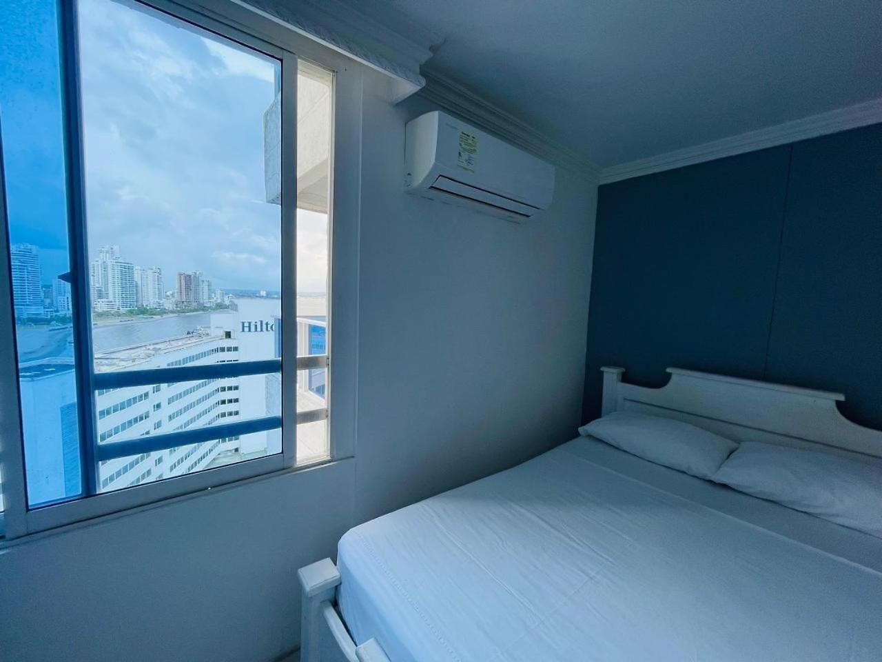 Apartamento 1515 Apto Frente A La Playa El Laguito Cartagena