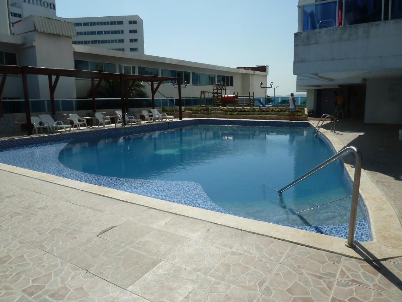 1515 Apto Frente A La Playa El Laguito *